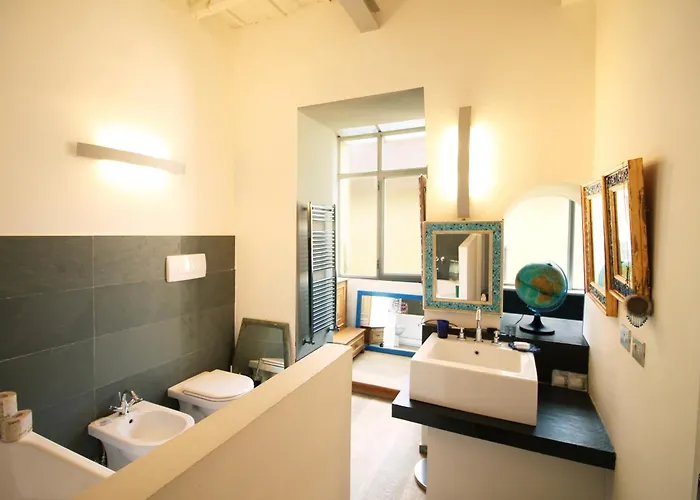 The Trevi Fountain And Spanish Steps Experience Apartament Rzym