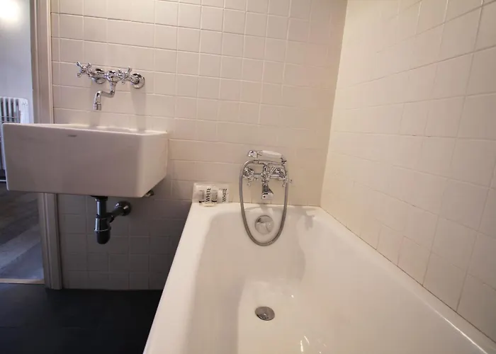 The Trevi Fountain And Spanish Steps Experience Apartament